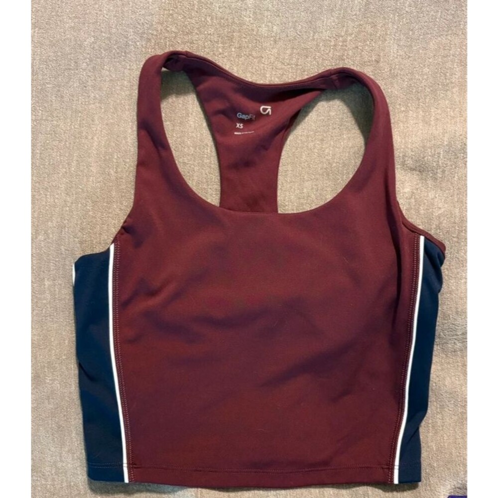GapFit Women’s Varsity Tank Bra Burgundy Size XS